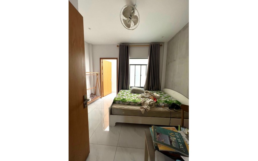 Bán Nhà 4 Tầng VÀO Ở NGAY Trung Tâm Đường Hoàng Diệu 2, Linh Chiểu, 5,2*16m, Xe Hơi Ngủ Trong Nhà, BƯỚC CHÂN RA LÀ ĐẠI HỌC.